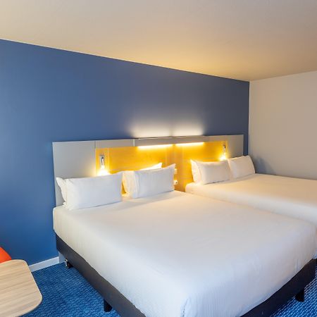 Holiday Inn Express & Suites Ghent By Ihg Exterior foto