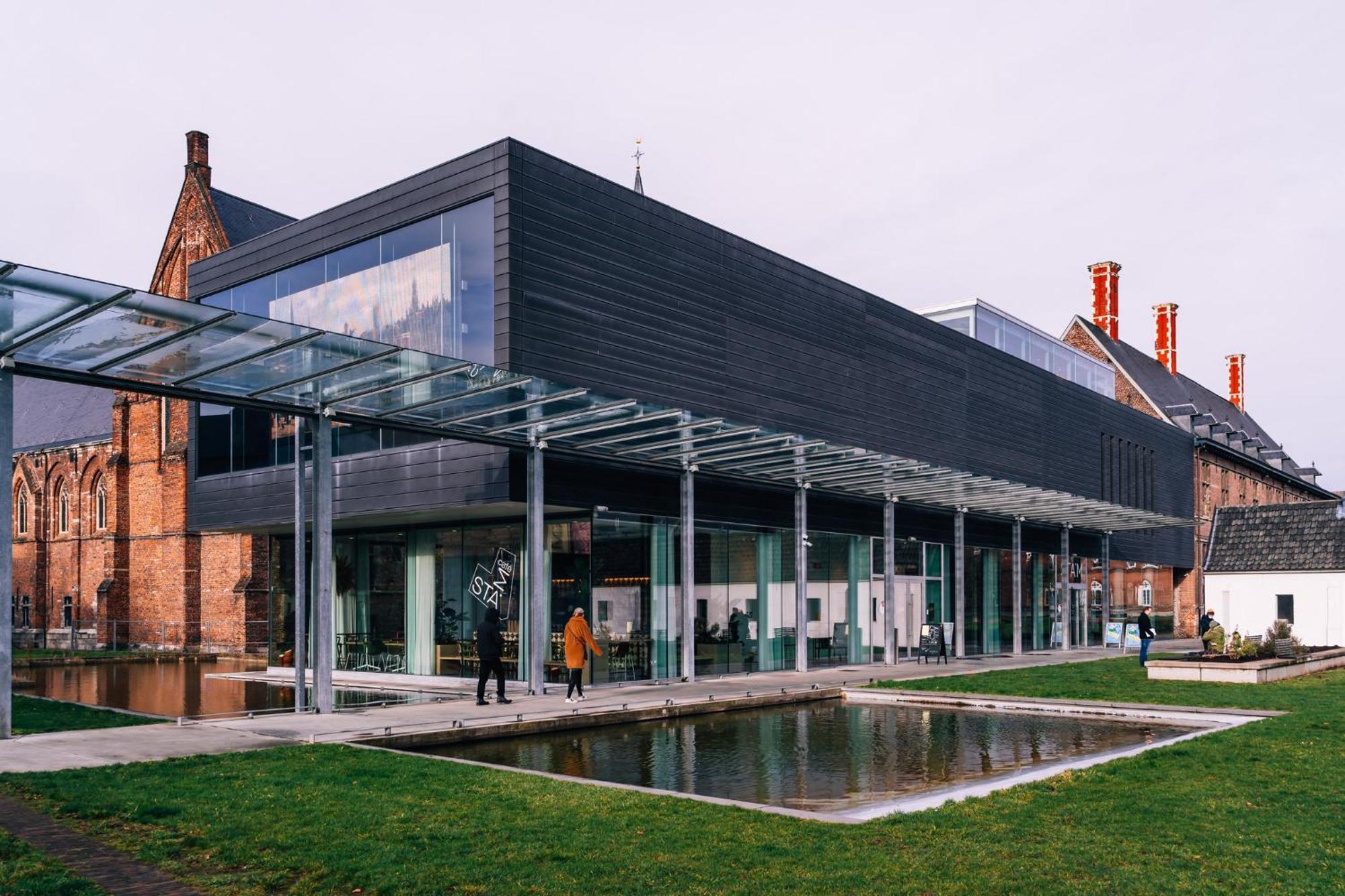 Holiday Inn Express & Suites Ghent By Ihg Exterior foto